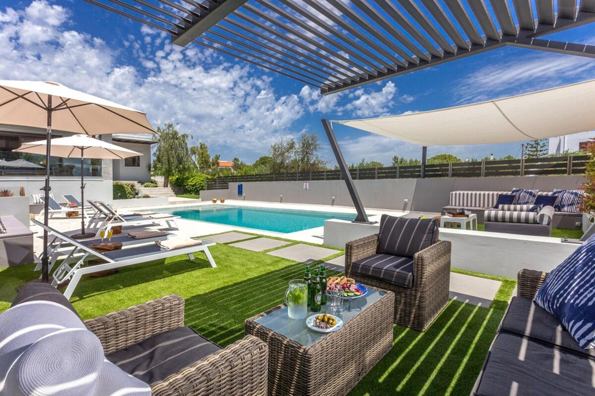 Villa Ampelaki - Premium Villa With Heated Pool Kounoupidhianá Exterior photo